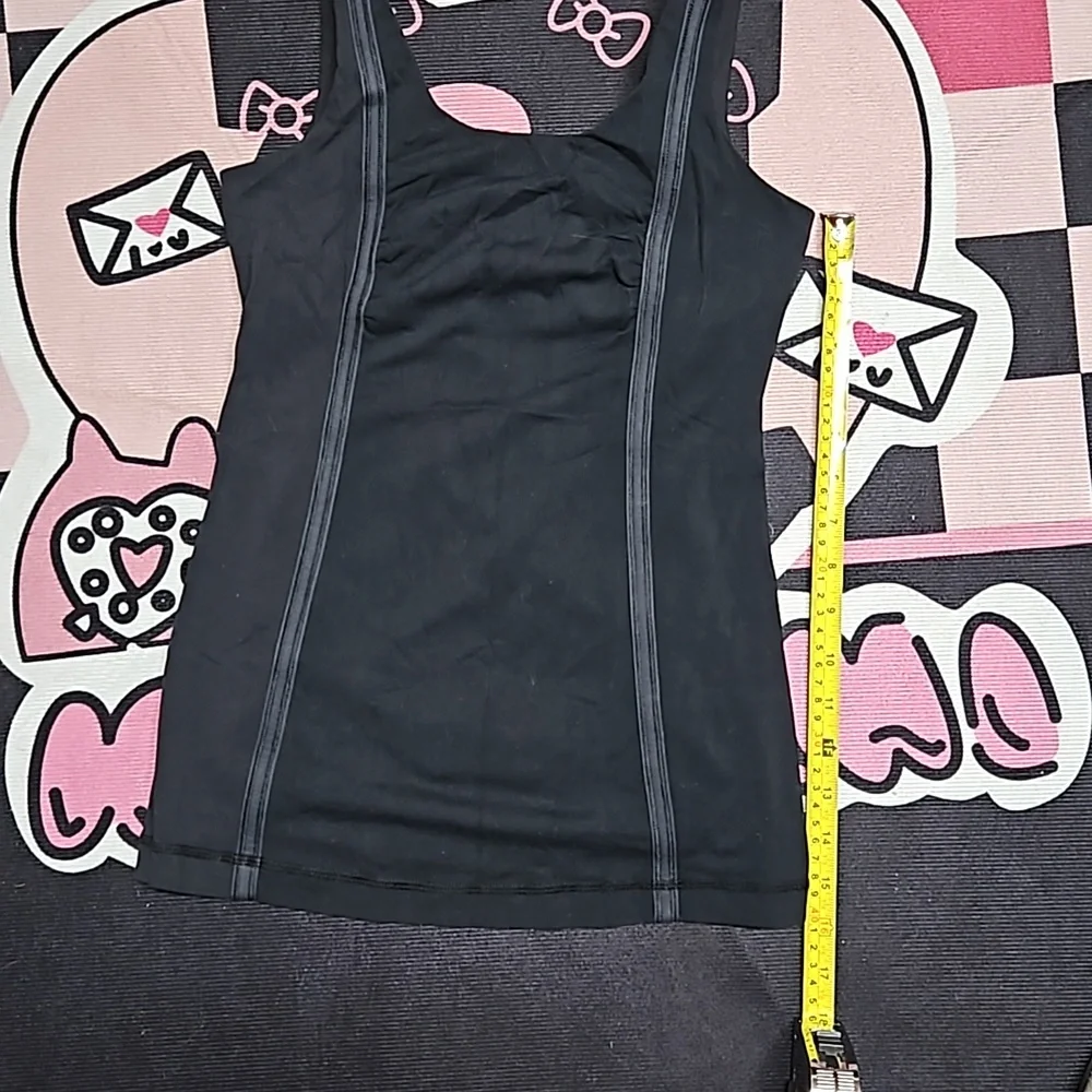 lululemon athletica Sleeveless Top 6 - Picture 11 of 12